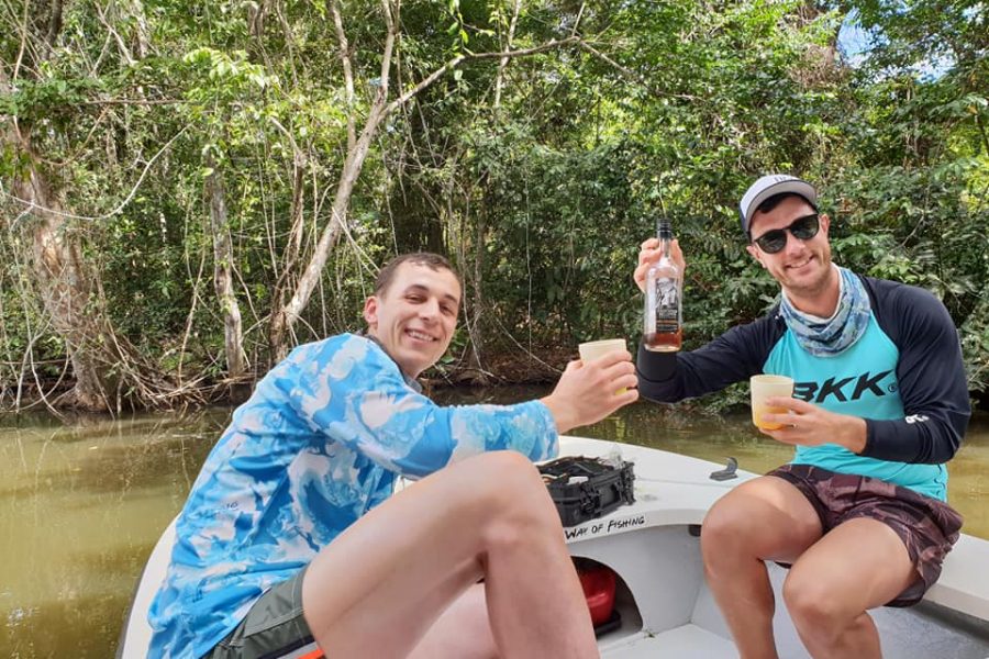 Deux italiens à la pêche en Guadeloupe