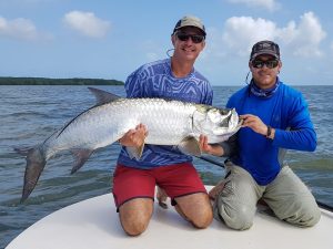pêche du tarpon avec un guide de pêche